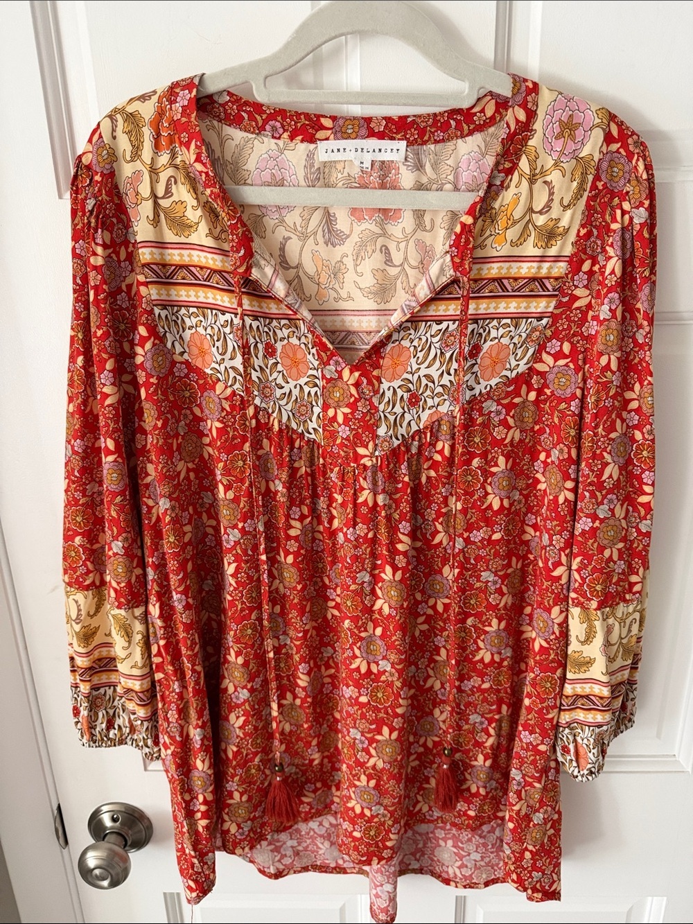 Jane & Delancey Boho Floral Peasant Blouse with Tassel Detail Size Medium